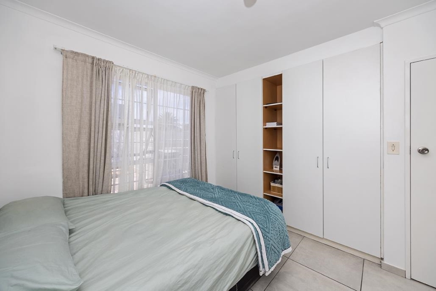 2 Bedroom Property for Sale in Table View Western Cape